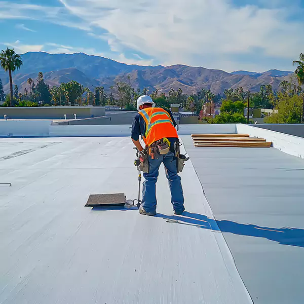 Why Wilmette Property Owners Trust Wilmette Roofing Pro for Flat Roofing?