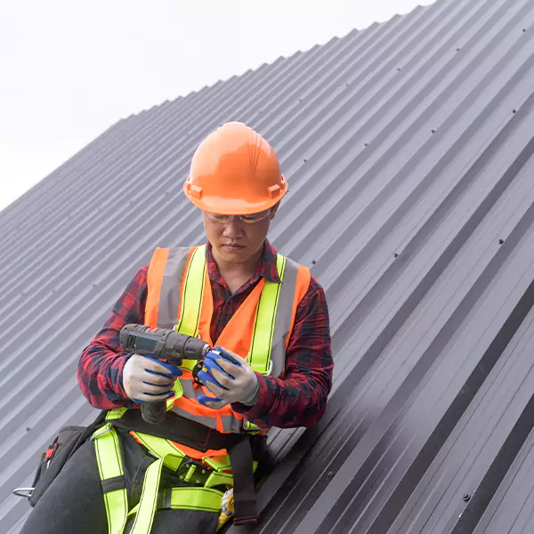 Why Property Owners in Wilmette Choose Wilmette Roofing Pro for Tin Roofing Installation Service?